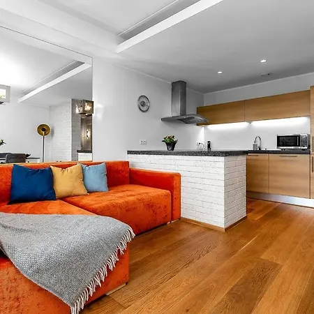 Kaarli 8 View Apartman